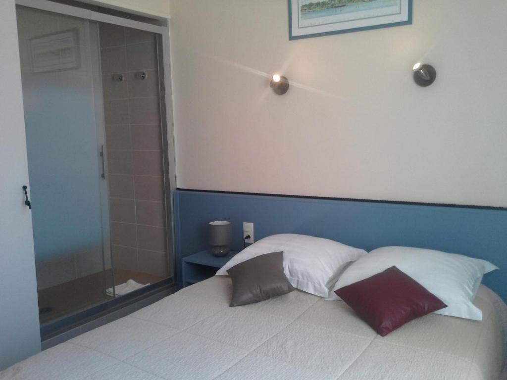 Hotel Kan Avel Saint-Lunaire Exterior photo